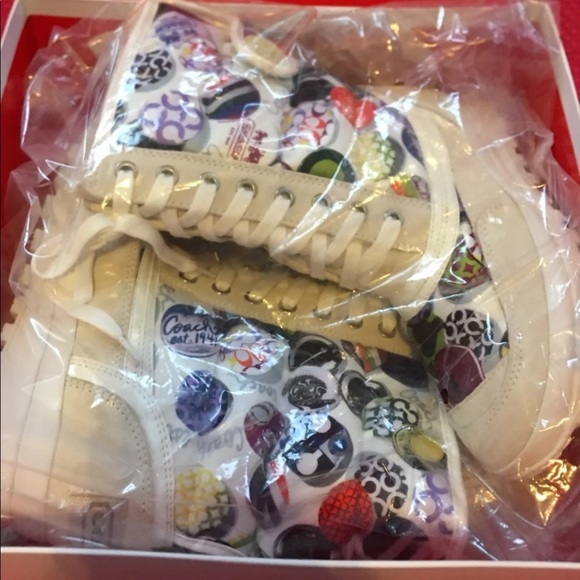 ❤️COACH Boots❤️ - Picture 3 of 7